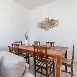 Elizabeth